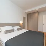 아파트 Opq *