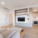 아파트 Opq *
